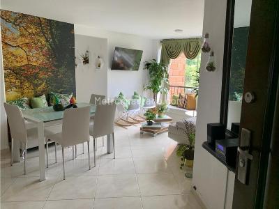 Apartamento en venta en Santa Monica, Medellín · foto 6 de 13