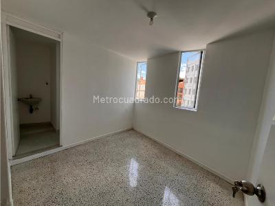 Apartamento de 4 alcobas en venta en El Poblado, Medellín, 170 m² · foto 10 de 13