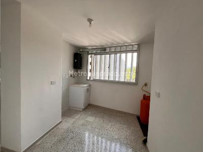 Apartamento de 4 alcobas en venta en El Poblado, Medellín, 170 m² · foto 12 de 13
