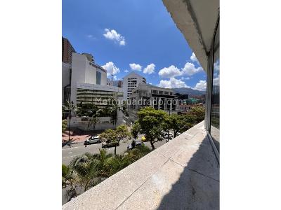 Apartamento de 4 alcobas en venta en El Poblado, Medellín, 170 m² · foto 13 de 13
