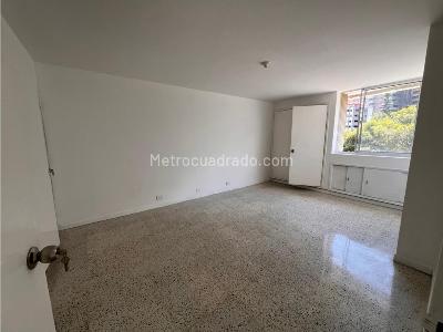 Apartamento de 4 alcobas en venta en El Poblado, Medellín, 170 m² · foto 6 de 13