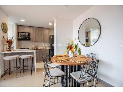 Apartamento en venta en Suramerica, Itagüí · foto 2 de 15