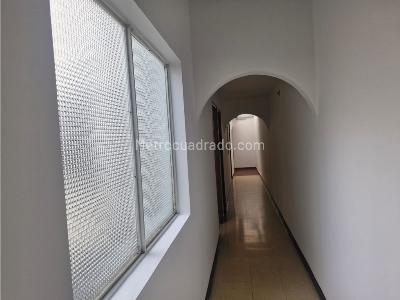 Apartamento de 3 alcobas en venta en El Nogal, Medellín, 72 m² · foto 7 de 12