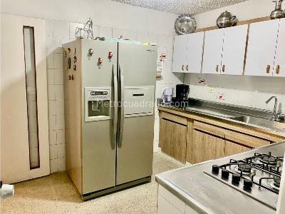 Casa de 5 alcobas en venta en Belen Malibu, Medellín, 250 m² · foto 11 de 20