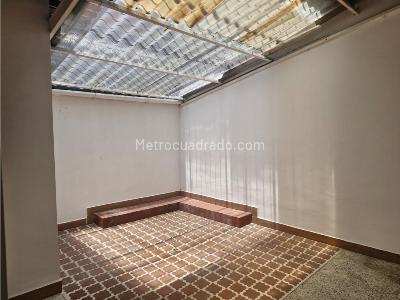 Casa de 5 alcobas en venta en Conquistadores, Medellín, 270 m² · foto 10 de 20