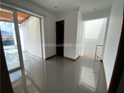 Apartamento de 4 alcobas en venta en Laureles, Medellín, 200 m² · foto 5 de 19