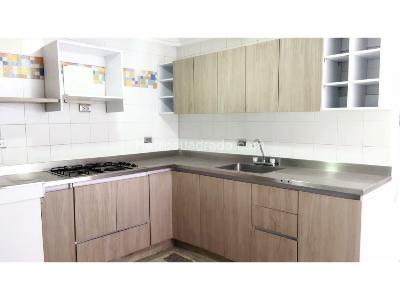 Apartamento en venta en Almeria, Medellín · foto 4 de 14