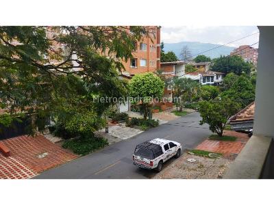 Apartamento en venta en Almeria, Medellín · foto 7 de 14