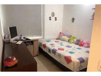 Apartamento en venta en Loma De Los Bernal, Medellín · foto 12 de 12