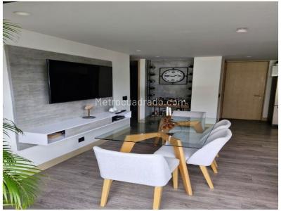 Apartamento de 2 alcobas en venta en Loma Del Indio, Medellín, 68 m² · foto 2 de 17
