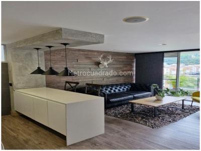 Apartamento de 2 alcobas en venta en Loma Del Indio, Medellín, 68 m² · foto 4 de 17
