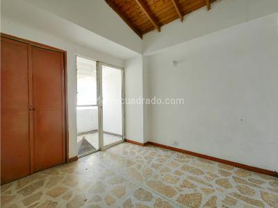 Apartamento de 3 alcobas en venta en Prado Centro, Medellín, 84 m² · foto 12 de 20