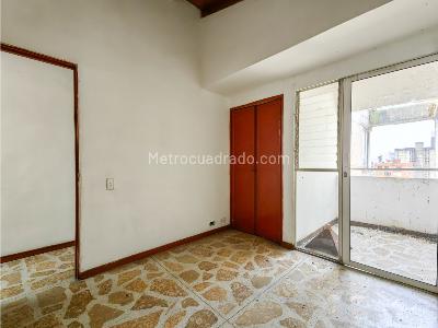 Apartamento de 3 alcobas en venta en Prado Centro, Medellín, 84 m² · foto 13 de 20