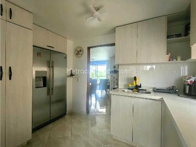 Apartamento en venta en Conquistadores, Medellín · foto 8 de 20