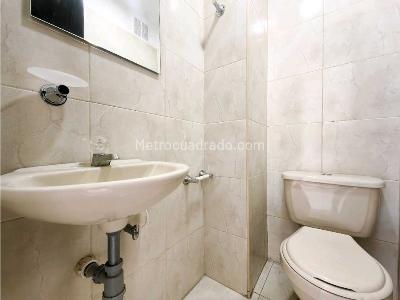 Apartaestudio en venta en Prado Centro, Medellín, 44 m² · foto 7 de 20