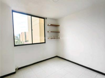 Apartaestudio en venta en Prado Centro, Medellín, 44 m² · foto 9 de 20