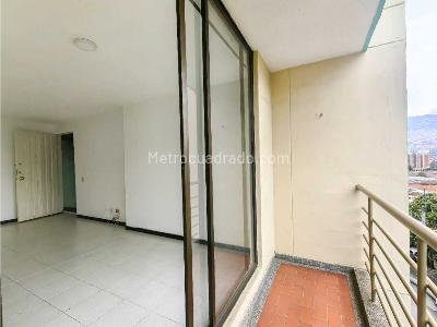Apartaestudio en venta en Prado Centro, Medellín, 44 m² · foto 14 de 20