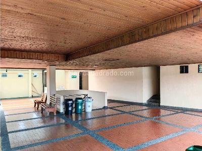 Apartaestudio en venta en Prado Centro, Medellín, 44 m² · foto 18 de 20