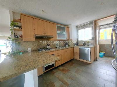 Apartamento de 3 alcobas en venta en Conquistadores, Medellín, 114 m² · foto 12 de 20