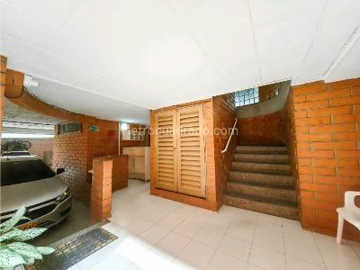 Apartaestudio en venta en Boston, Medellín, 41 m² · foto 2 de 20