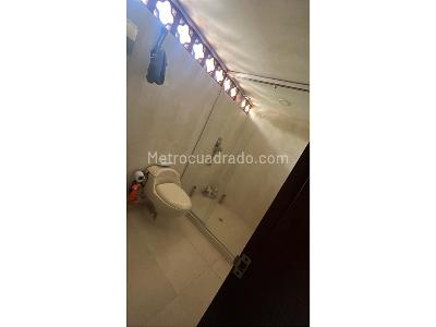 Casa de 5 alcobas en venta en Belen Alameda, Medellín, 220 m² · foto 6 de 16
