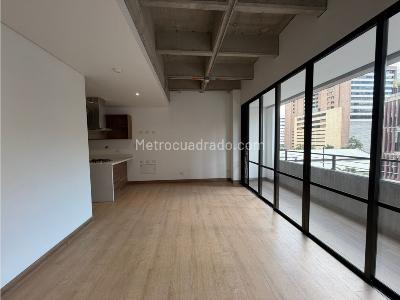 Apartaestudio en venta en Ciudad Del Rio, Medellín, 47 m² · foto 3 de 15