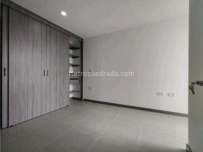 Apartamento en venta en Itagui, Medellín · foto 7 de 20
