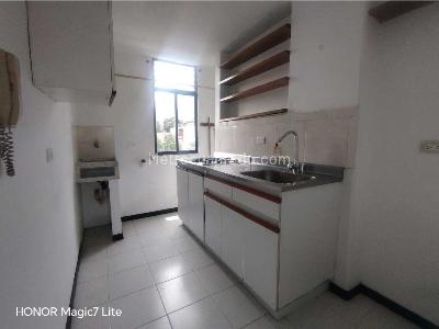 Apartaestudio en venta en Prado Centro, Medellín, 44 m² · foto 6 de 13