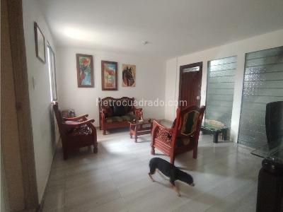 Apartamento en venta en Villa Hermosa, Medellín · foto 3 de 20