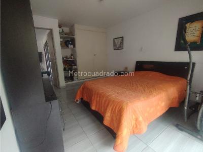 Apartamento en venta en Villa Hermosa, Medellín · foto 8 de 20