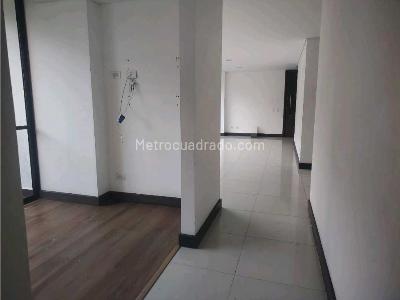 Apartamento de 3 alcobas en venta en Laureles, Medellín, 120 m² · foto 12 de 20