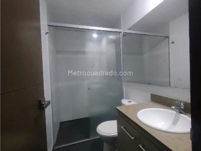 Apartamento de 3 alcobas en venta en Laureles, Medellín, 120 m² · foto 15 de 20