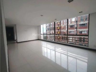 Apartamento de 3 alcobas en venta en Laureles, Medellín, 120 m² · foto 18 de 20