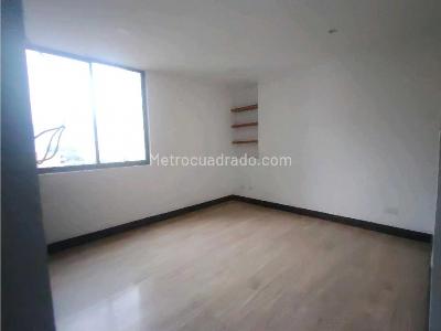 Apartamento de 3 alcobas en venta en Laureles, Medellín, 120 m² · foto 8 de 20