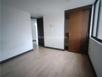 Apartamento de 3 alcobas en venta en Laureles, Medellín, 120 m² · foto 9 de 20