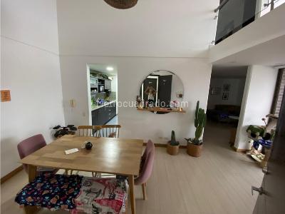Apartamento de 4 alcobas en venta en San Antonio De Pereira, Rionegro, 146 m² · foto 2 de 13