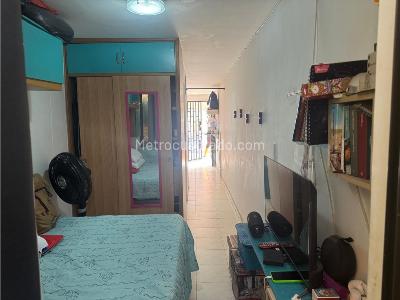 Apartaestudio en venta en Belen Miravalle, Medellín, 25 m² · foto 3 de 8