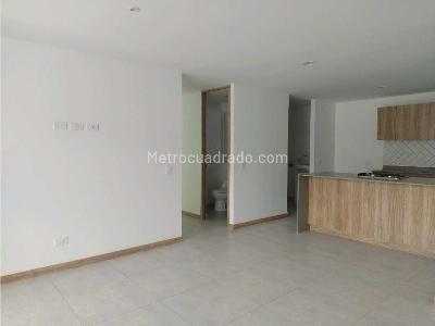 Apartamento de 2 alcobas en venta en Sabaneta, Sabaneta, 68 m² · foto 4 de 14