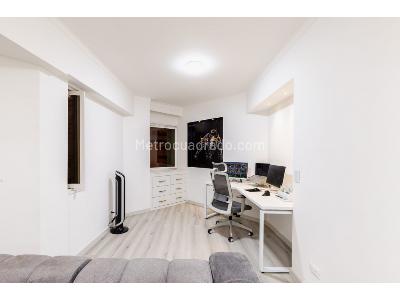 Apartaestudio en venta en Av, Medellín, 68 m² · foto 13 de 20