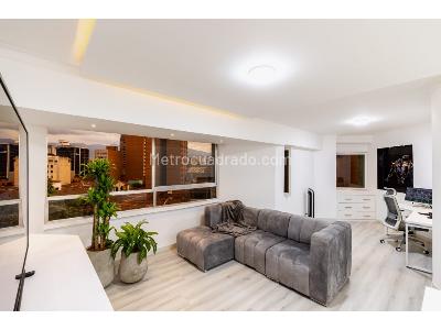 Apartaestudio en venta en Av, Medellín, 68 m² · foto 2 de 20