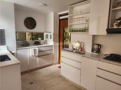 Apartamento en venta en Laureles, Medellín · foto 8 de 20