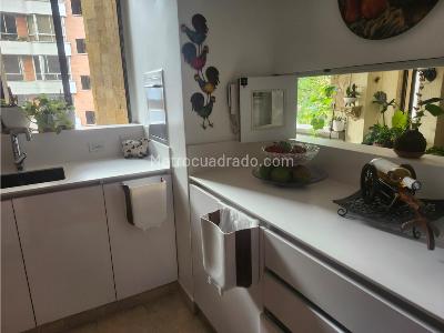 Apartamento en venta en Laureles, Medellín · foto 9 de 20