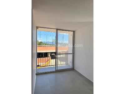 Apartamento de 3 alcobas en venta en Rionegro, Rionegro, 53 m² · foto 2 de 10