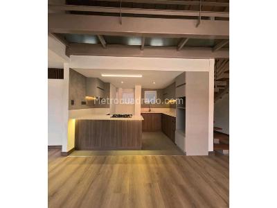 Apartamento en venta en Laureles En Medellin, Medellín · foto 2 de 16