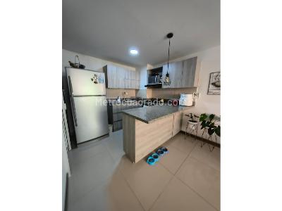 Apartamento en venta en La Floresta, Medellín · foto 2 de 5