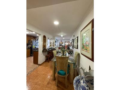 Casa de 3 alcobas en venta en La Castellana, Medellín, 270 m² · foto 4 de 17