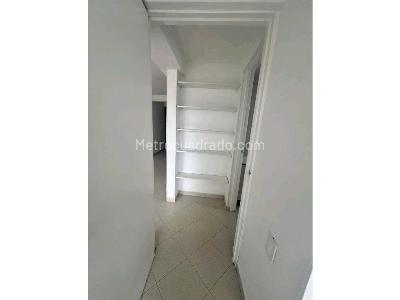 Apartamento en venta en Calasanz Parte Baja, Medellín · foto 4 de 19