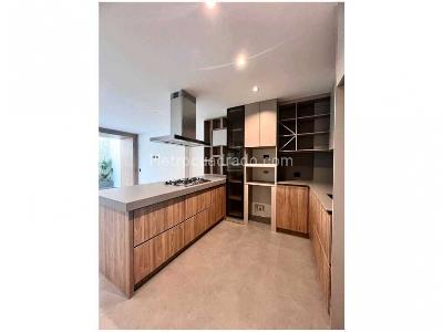 Casa de 4 alcobas en venta en Barro Blanco, Rionegro, 252 m² · foto 3 de 20