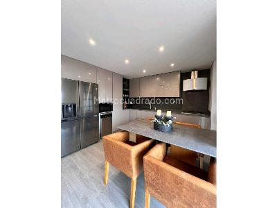 Apartamento de 3 alcobas en venta en Belen La Palma, Medellín, 118 m² · foto 3 de 17