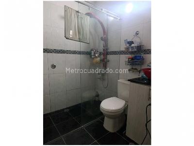 Casa de 3 alcobas en venta en San German, Medellín, 137 m² · foto 12 de 16